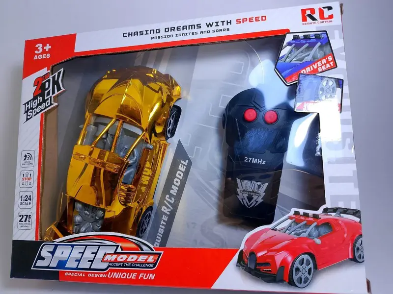 السيارة المعدنية الصغيرة، بجودة فاخرة ولعب سريع