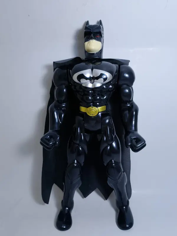 مجسمات شخصيات الأبطال الخارقين، حجم كبير ومفصلي