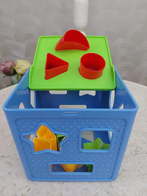 مكعب الأنشطة التعليمي، 6 ألعاب في لعبة واحدة