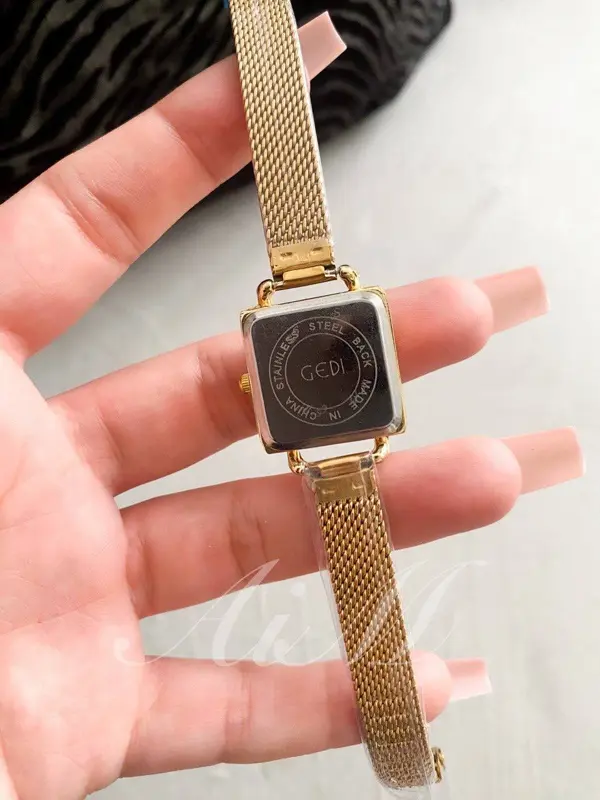 ساعة كريستال بسوار أنسيال