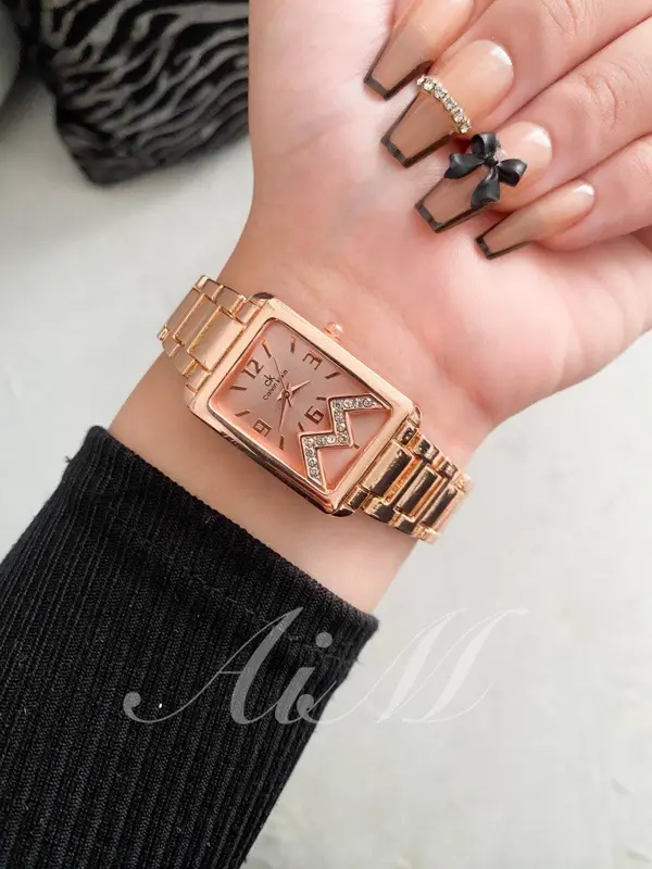 ساعة سي كيه فالنتينا بسوار أنسيال