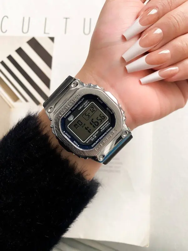 ساعة كاسيو G-SHOCK فينا الرقمية