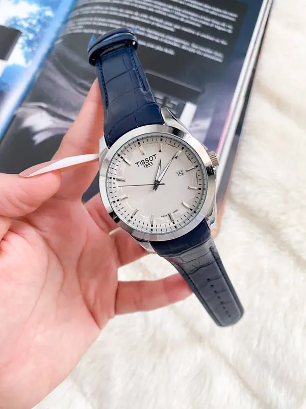 ساعة تيسوت كلاسيك جلد رجالي