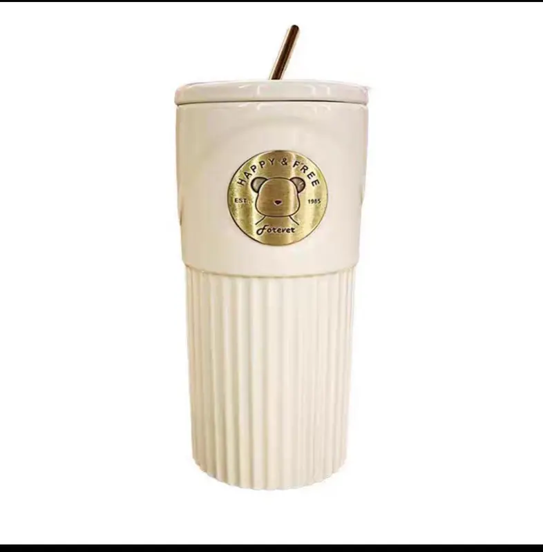 مج "Happy & Free" الدبدوب مع الشاليموه الذهبي