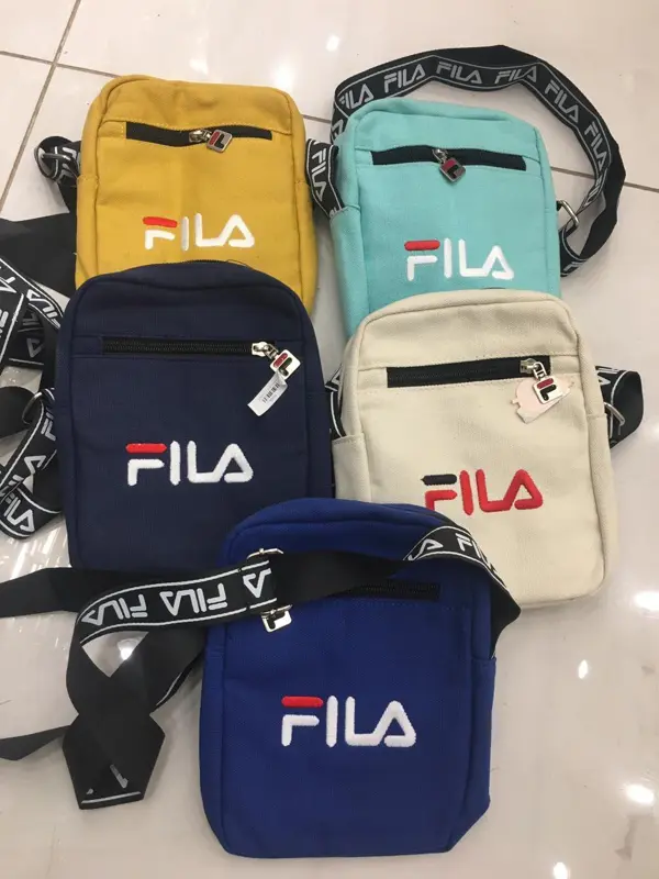 شنطة "ستايل الكاجوال" القماشية بتصميم بسيط وعملي