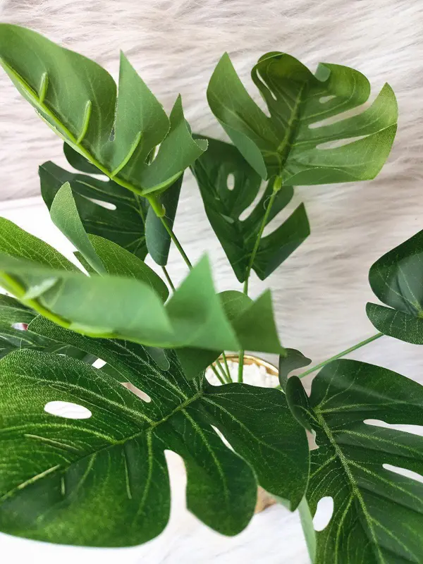 زهرة "الفقاعة المتلألئة" الديكورية بتصميم عصري وألوان جذابة