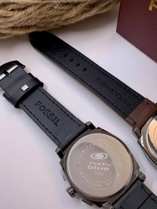 ساعة فوسيل "الزمن الأنيق" الرجالية بتصميم كرونوغراف وميناء أزرق