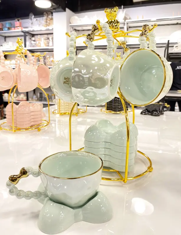 طقم تقديم شاي فاخر من البورسلين اللاستر (12 قطعة)