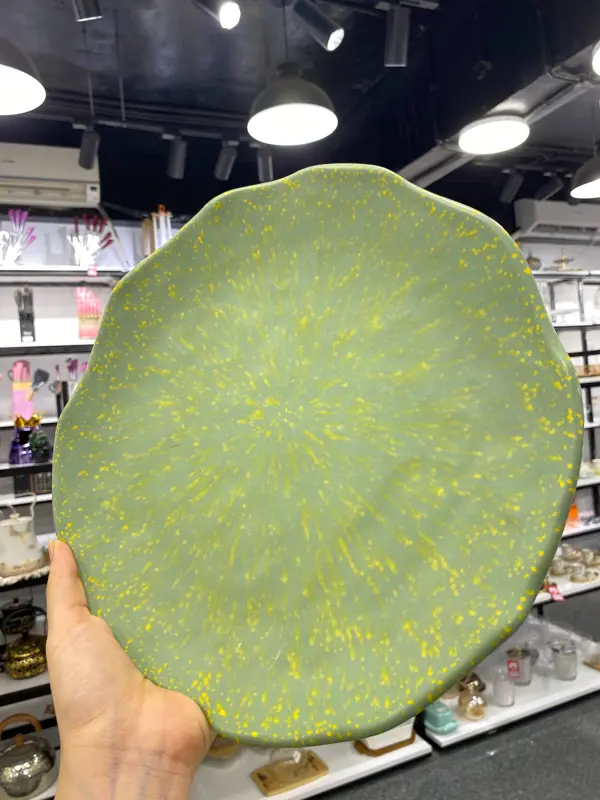 سيرفيس تقديم ملامين بتصميم الماربل العصري