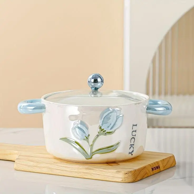 حلة بورسلين مزخرفة