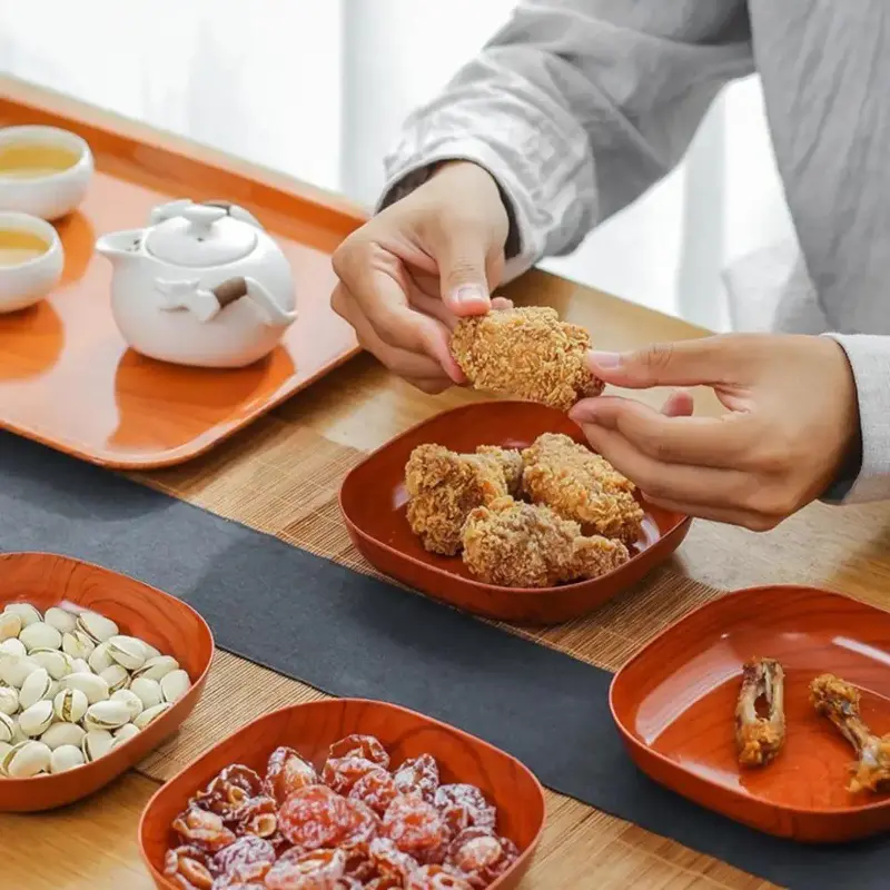 طقم أطباق خشابي مع حامل