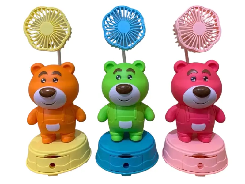 مروحة يدوية USB بتصميم دب كرتوني