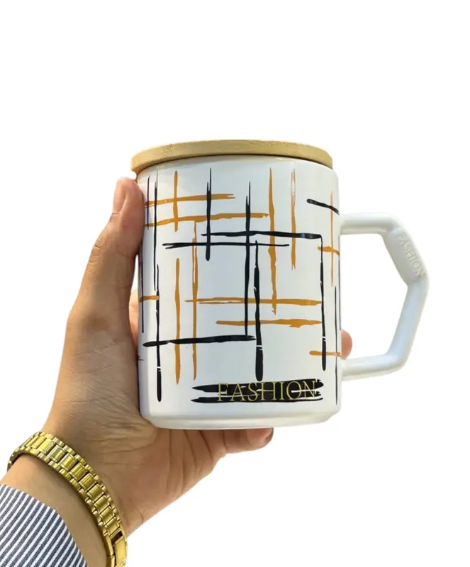 مج بورسلين فاخر بطبعة فنية (وغطاء خشبي عملي)