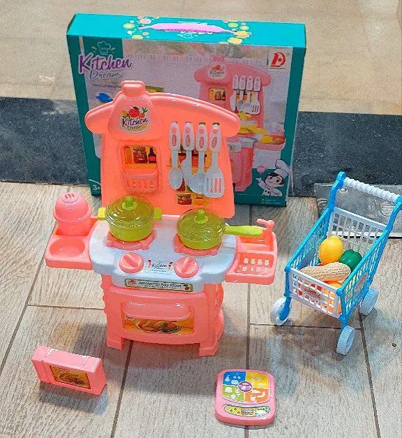 مجموعة الطهي والتبضع التفاعلية: مطبخ وعربة تسوق