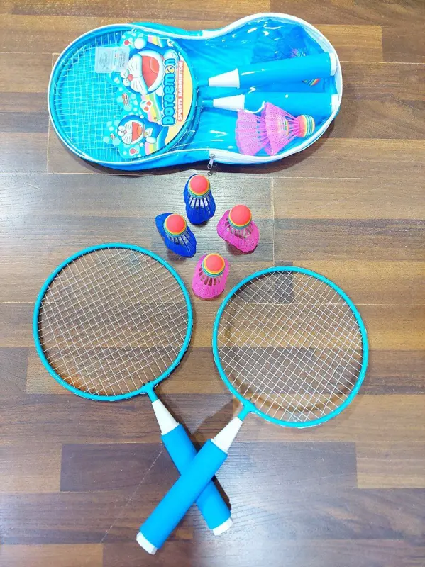مجموعة مضرب تنس الريشة المعدنية مع كرات الريشة