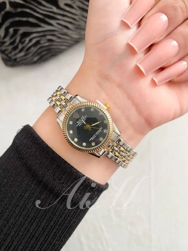 ساعة روليكس الكلاسيكية النسائية المصغرة