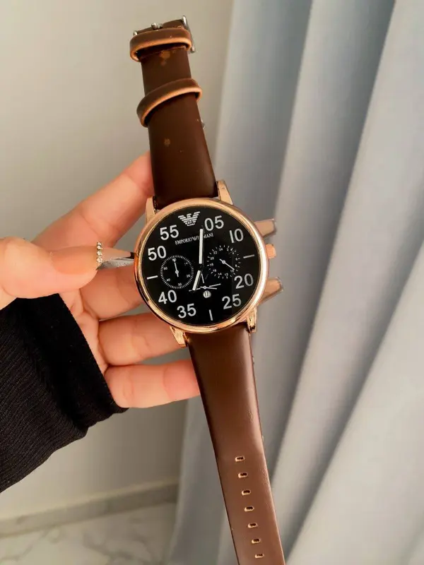 ساعة إمبريو أرماني أوريجينال جلد رجالي شكل جديد