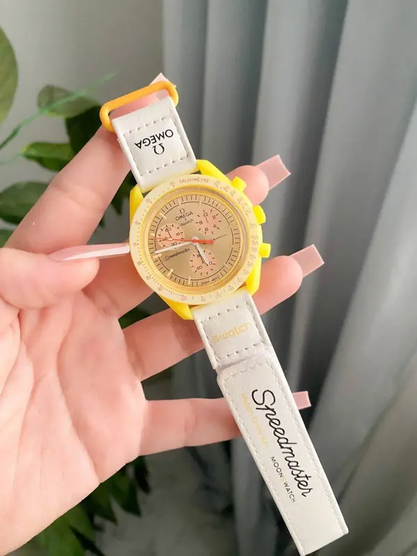 ساعة أوميجا سكاي لاين جلد أسود