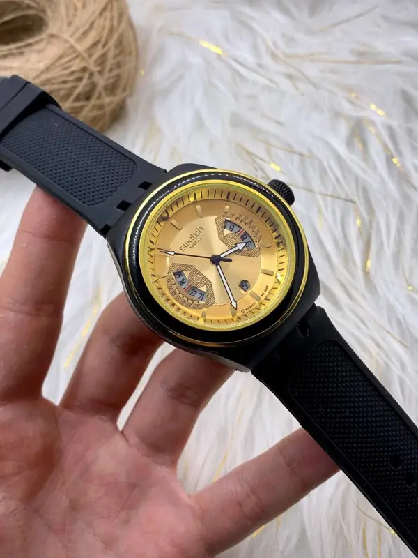 ساعة "إيليجانت" الرجالية بسوارها الرابر وتصميمها العملي