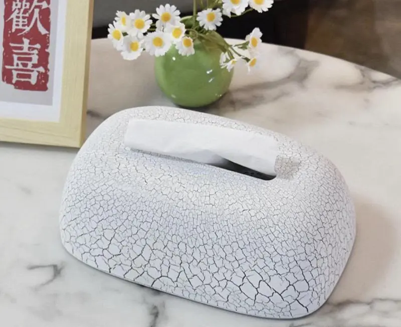 علبة "رويال" الفاخرة للمناديل بتصميمها المميز