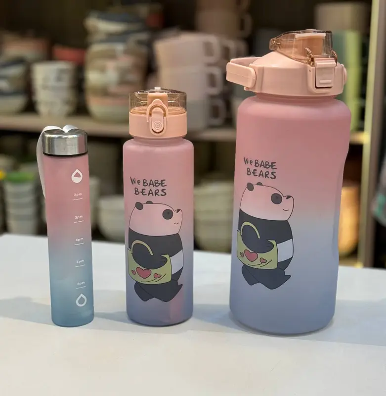 طقم زجاجات مياه باندا المدرجة الأنيقة