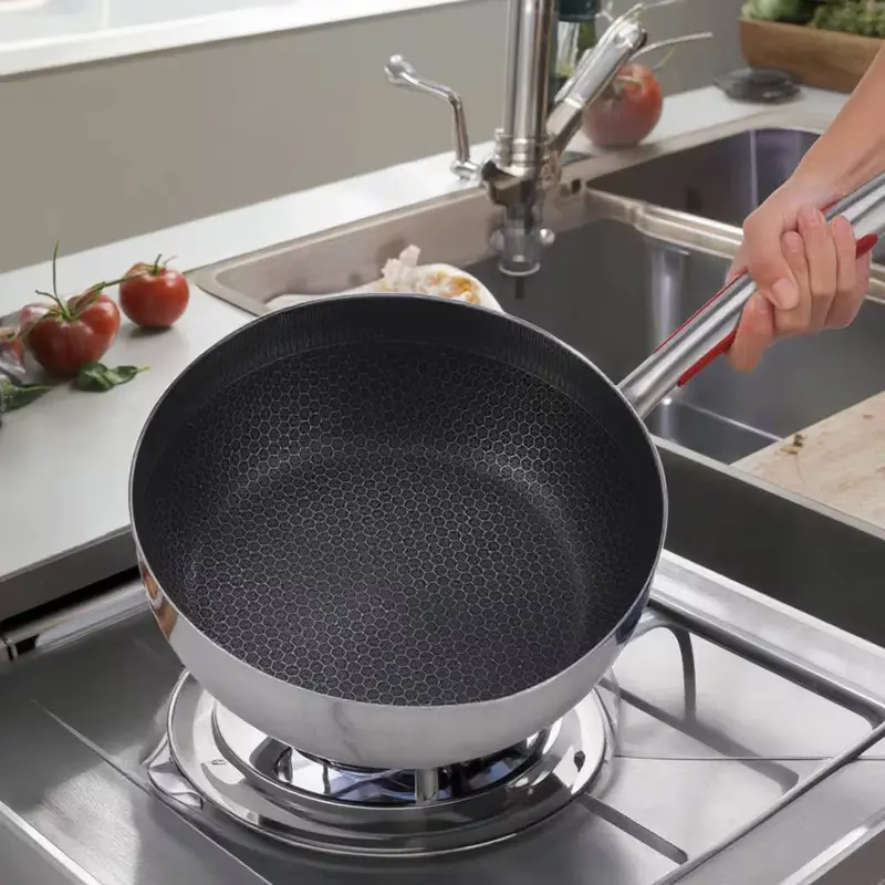 كاسرول ومقلاة ستانلس ستيل