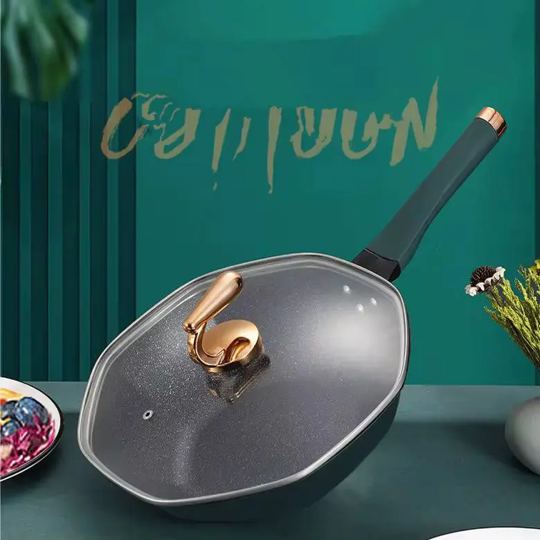 مقلاة سداسية عميقة بغطاء بيركس