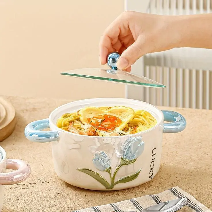 حلة بورسلين مزخرفة