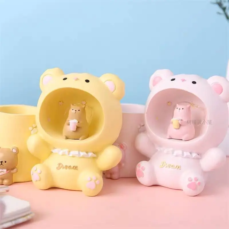 حامل أقلام وديكور مضيء على شكل دب