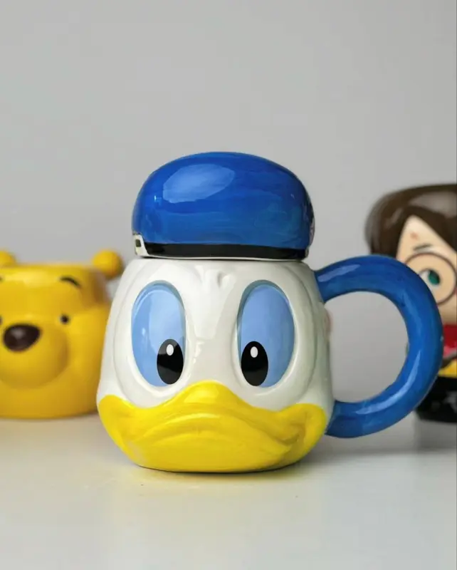 مج بورسلين لشخصية ديزني بطوط