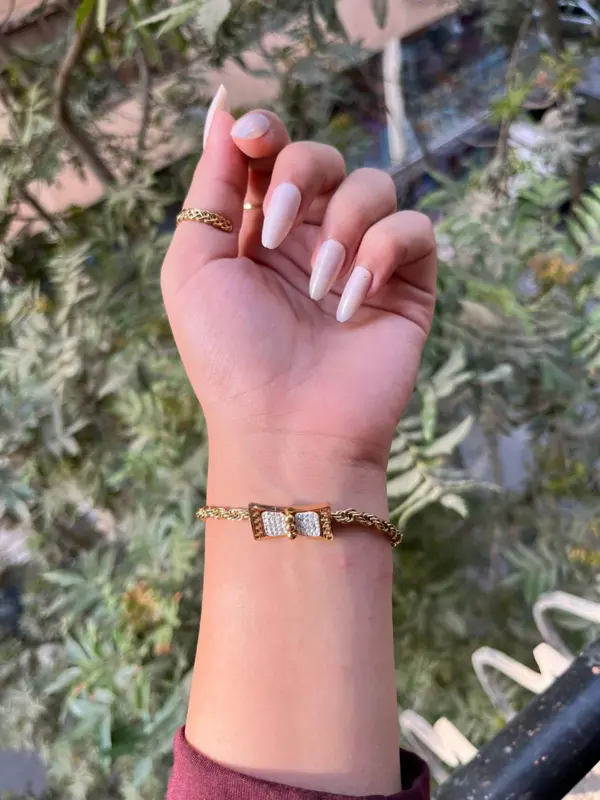 انسيال "الرقي الهندسي" من "ذا جلامور كوليكشن"