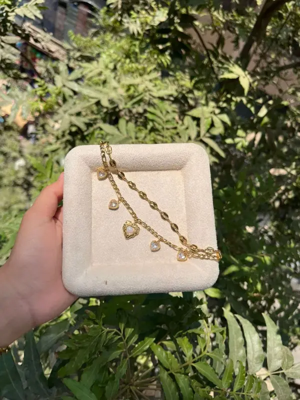 انسيال "طبقات القلوب" من مجموعة رقة الطبيعة