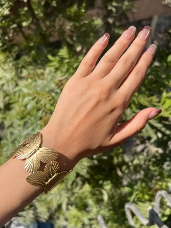 بانجل "فرشات ذهبية" من مجموعة سحر الطبيعة