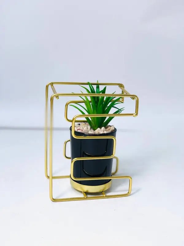 تحفة الزرع المعدنية السلكية